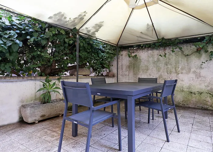 Bologna Garden House Daire