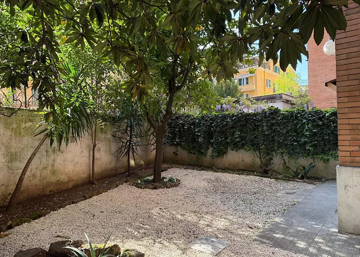 Bologna Garden House Roma